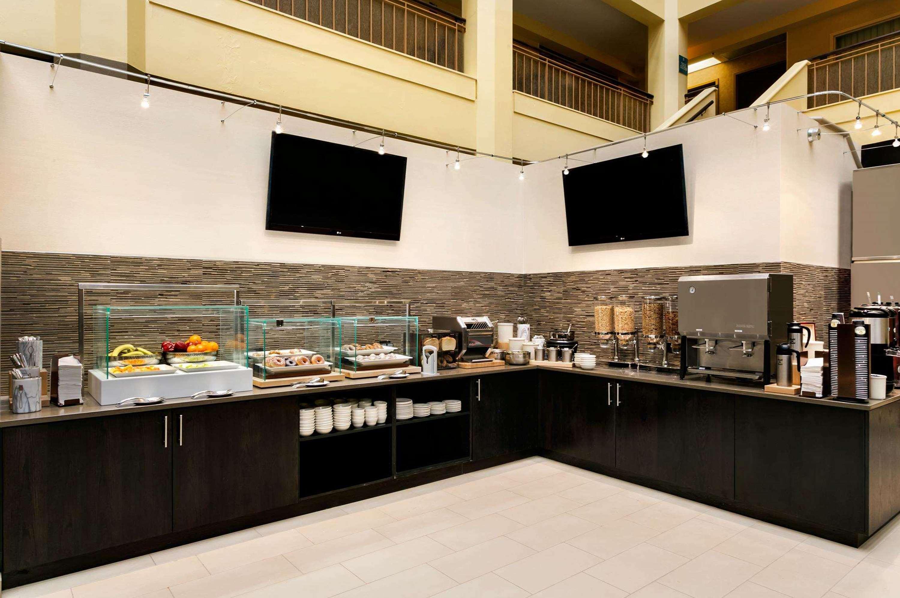 Embassy Suites By Hilton Chicago North Shore Deerfield Exteriér fotografie
