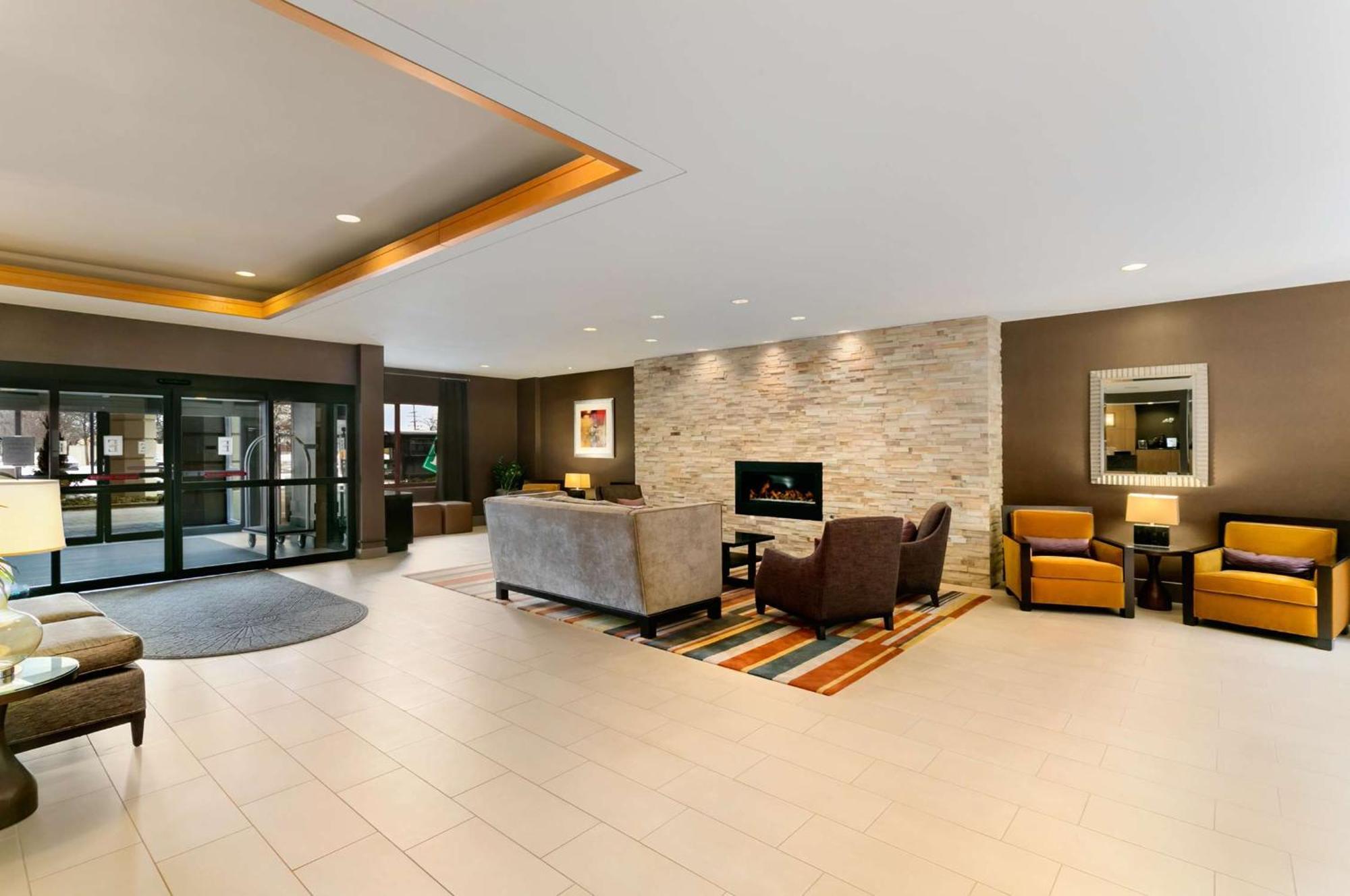 Embassy Suites By Hilton Chicago North Shore Deerfield Exteriér fotografie